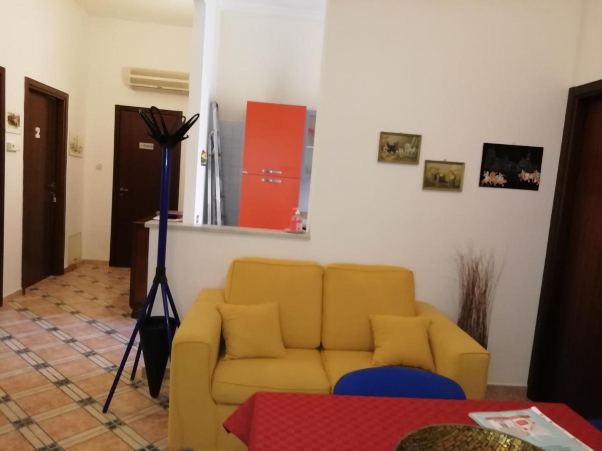 Casa Claudia Hotel ปาแลร์โม ภายนอก รูปภาพ