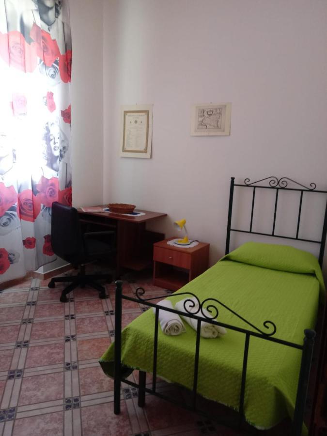 Casa Claudia Hotel ปาแลร์โม ภายนอก รูปภาพ