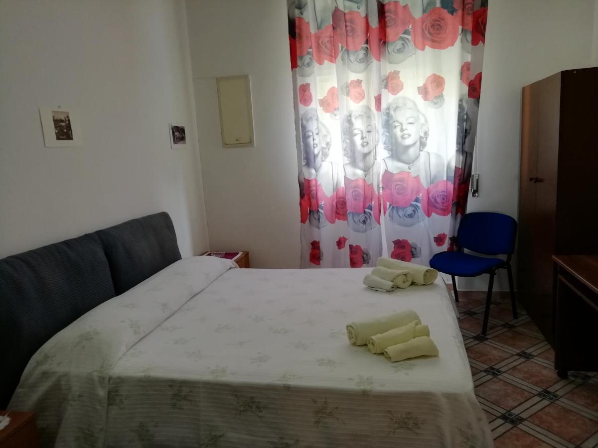 Casa Claudia Hotel ปาแลร์โม ภายนอก รูปภาพ
